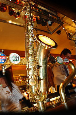 Louisiana Tavern - Sunshine Coast Tourism 2