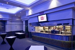 Fitzy's Hotel - Holiday Sunshine Coast 2