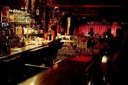 Cherry Bar - Sunshine Coast Tourism 2