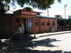 Gepps Cross Hotel - Sunshine Coast Tourism 3