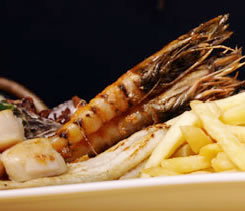 Wynnum Point Hotel - Sunshine Coast Tourism 3