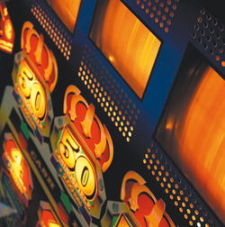 Diamonds Bar And Gaming - Sunshine Coast Tourism 3