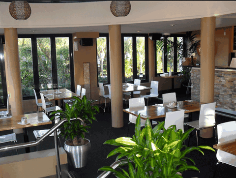 Mermaid Beach Tavern - Sunshine Coast Tourism 2
