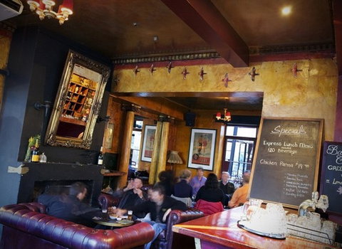 Provincial Hotel - Sunshine Coast Tourism 2