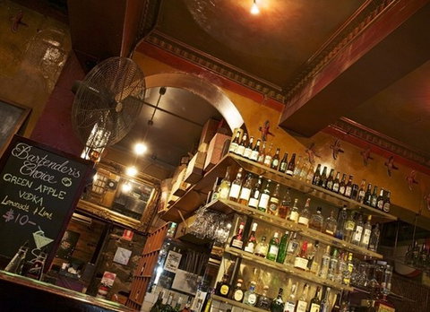 Provincial Hotel - Sunshine Coast Tourism 4