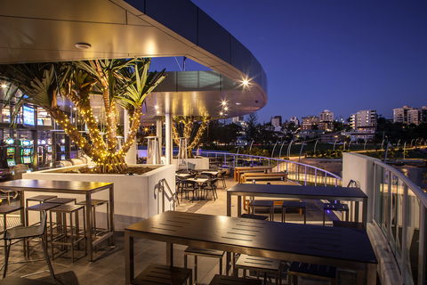 Twin Towns Clubs And Resorts - Sunshine Coast Tourism 2