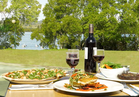 Seagulls Club - Sunshine Coast Tourism 5