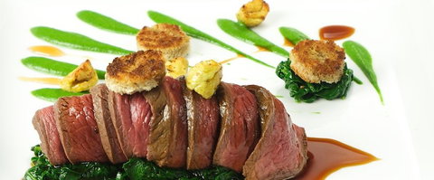 Saveur Restaurant - Holiday Sunshine Coast 2