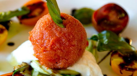 Lyrebird Restaurant - Holiday Sunshine Coast 0