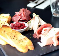 Watt Modern Dining - Sunshine Coast Tourism