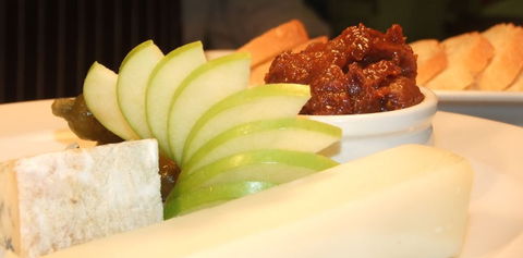 Piaf Bar & Bistro - Holiday Sunshine Coast 1