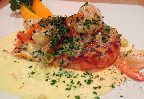 Max Seafood Restaurant - Holiday Sunshine Coast 0