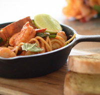 Tedder and Woodroffe Lounge and Dining - Sunshine Coast Tourism