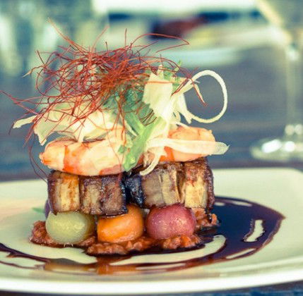 Tedder And Woodroffe Lounge And Dining - Holiday Sunshine Coast 2