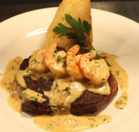 Garlic Clove Restaurant - Sunshine Coast Tourism