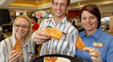 Sizzler - Holiday Sunshine Coast 1