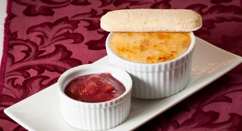 Coopers Colonial Motel & Rhys's Restaurant - Sunshine Coast Tourism 4