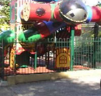 The Pine Inn - Holiday Sunshine Coast