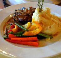 The George Tavern - Holiday Sunshine Coast