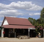 Daly Waters Historic Pub - Sunshine Coast Tourism