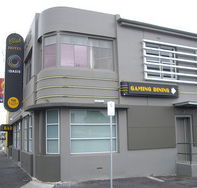Club Hotel - Holiday Sunshine Coast