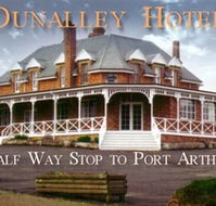 Dunalley Hotel - Holiday Sunshine Coast