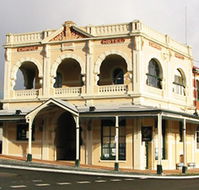 Empire Hotel - Sunshine Coast Tourism
