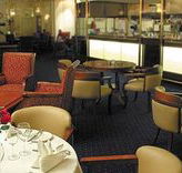 Castlereagh Lounge - Sunshine Coast Tourism