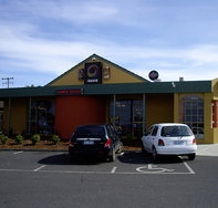 Midway Point Tavern - Sunshine Coast Tourism