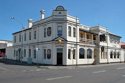 Alexander Hotel - Sunshine Coast Tourism 0