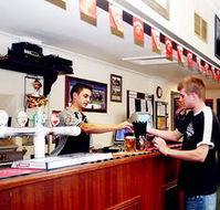 Knickerbocker Hotel - Holiday Sunshine Coast