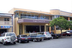 Town Green Inn - Sunshine Coast Tourism 0
