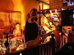 Finnian's Irish Tavern - Sunshine Coast Tourism 0