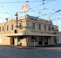 Moreland Hotel - Holiday Sunshine Coast