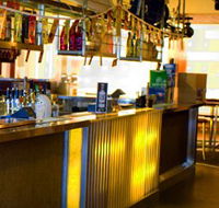 Tea Gardens Hotel - Sunshine Coast Tourism