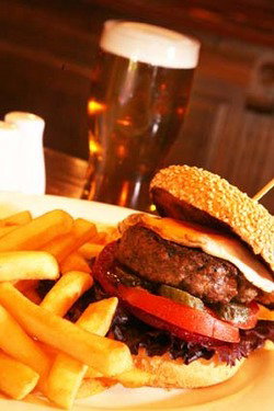 Durty Nelly's Irish Pub - Holiday Sunshine Coast 1