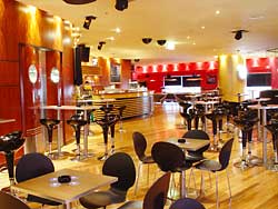 Pavilion Hotel - Holiday Sunshine Coast 1