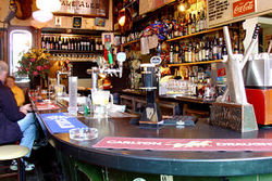 Napier Hotel - Holiday Sunshine Coast 3
