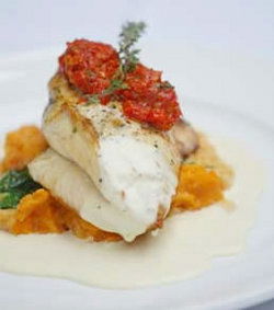 Rockingham Hotel - Sunshine Coast Tourism 3