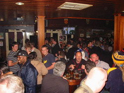 Paddy Maguire's Pub - Sunshine Coast Tourism 3