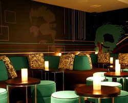 Ryans Bar - Holiday Sunshine Coast 3