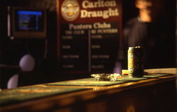 Commercial Hotel Launceston - Holiday Sunshine Coast 3