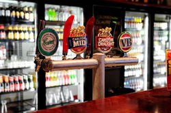 Palmerston Tavern - Holiday Sunshine Coast 3