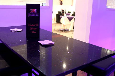 Digress Restaurant And Lounge - Holiday Sunshine Coast 2