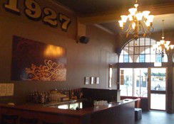 1927 Cocktail Lounge - Sunshine Coast Tourism 0