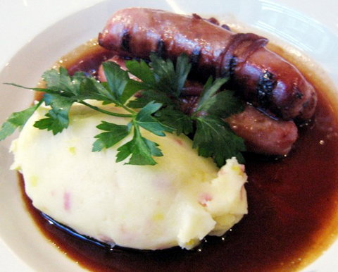 Admella's Bistro - Holiday Sunshine Coast 0