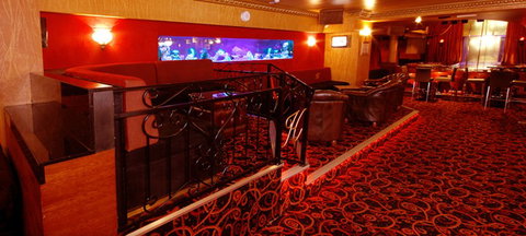 Hollywood Showgirls - Holiday Sunshine Coast 5