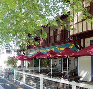 Flanagans Border Inn Hotel - Sunshine Coast Tourism