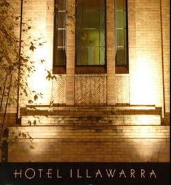Hotel Illawarra - Holiday Sunshine Coast 0