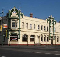 Leura Hotel - Sunshine Coast Tourism